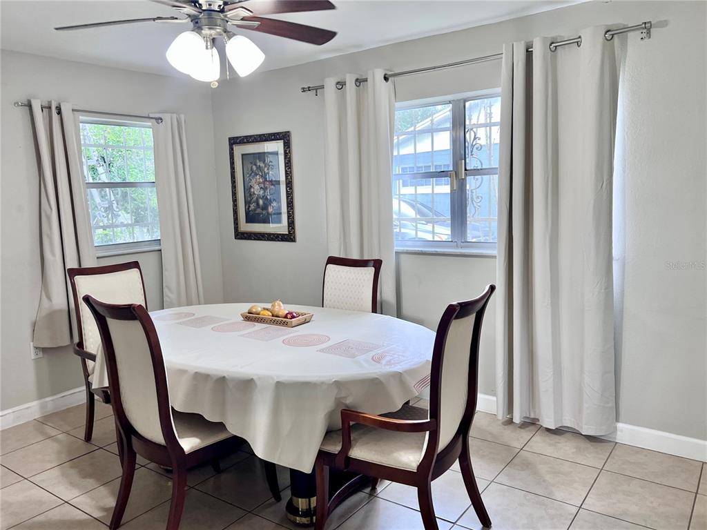 1517 RILEY AVENUE gallery image #19