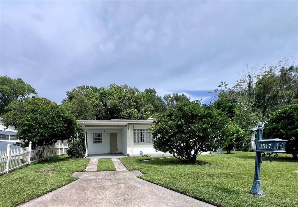 1517 RILEY AVENUE gallery image #4