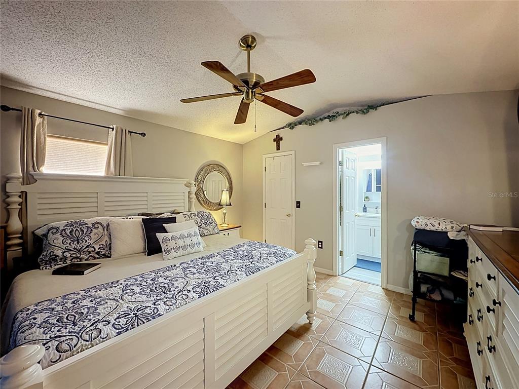 533 BENT OAK LOOP gallery image #12