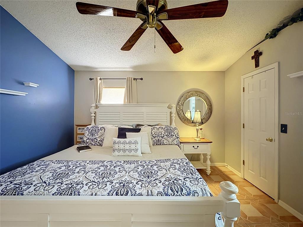 533 BENT OAK LOOP gallery image #13