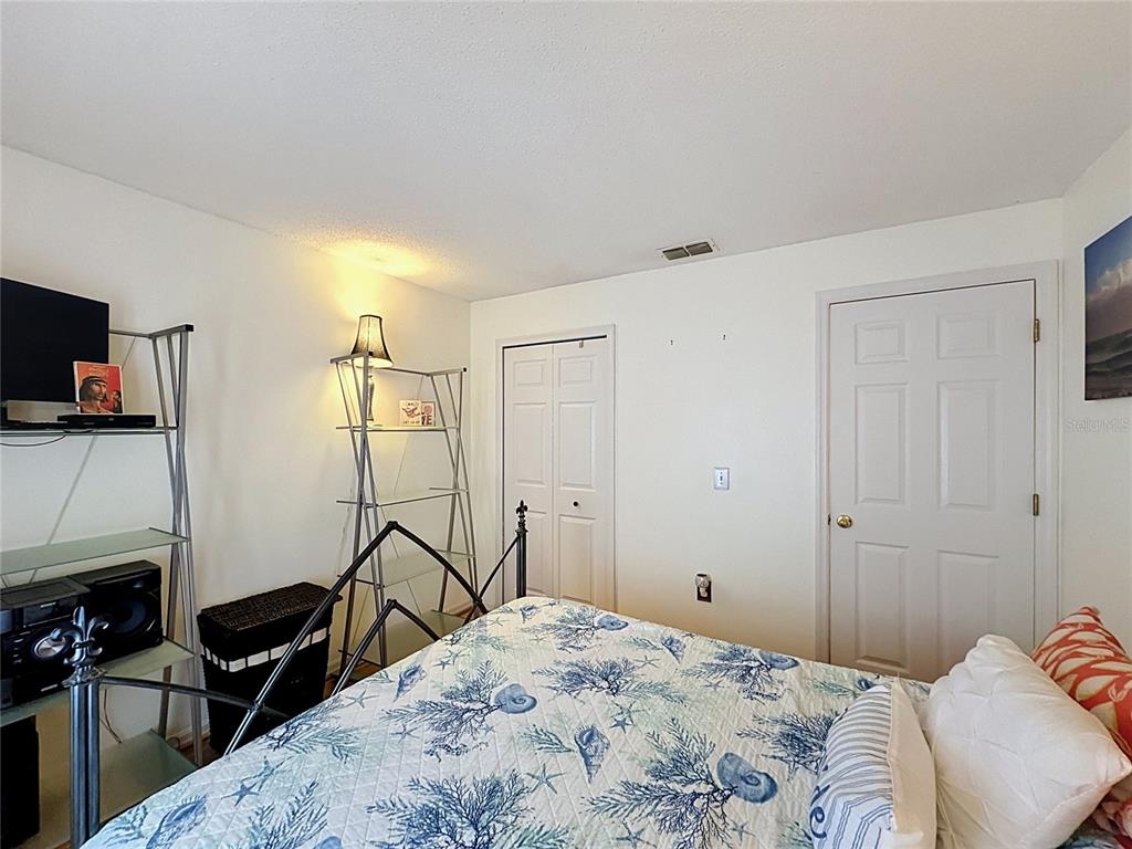533 BENT OAK LOOP gallery image #18