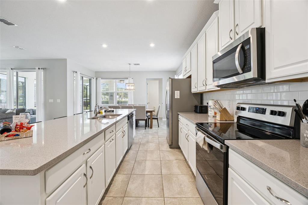 8987 AMELIA DOWNS TRAIL gallery image #12