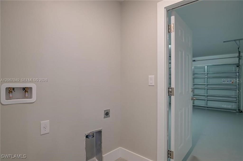 204 EL DORADO BLVD N gallery image #23