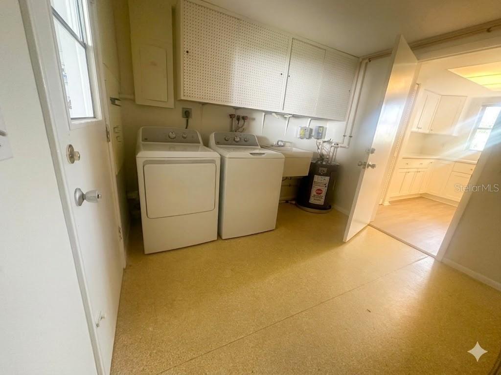 3280 SOUTHFIELD LANE UNIT 804