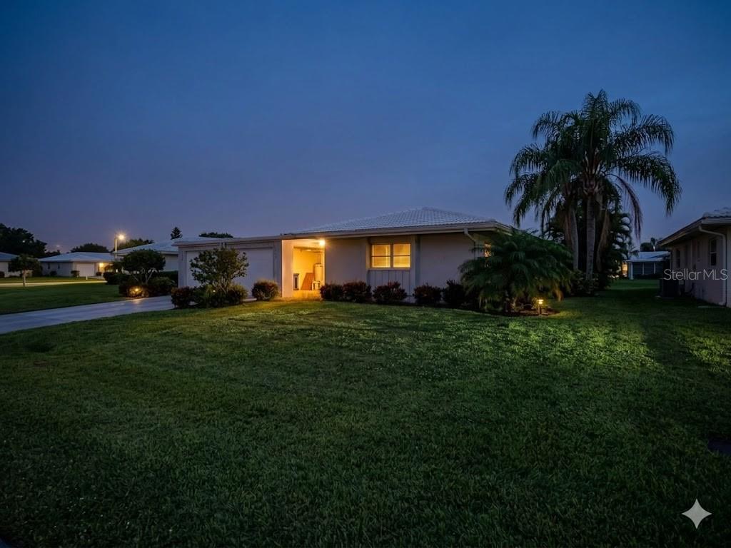 3280 SOUTHFIELD LANE UNIT 804