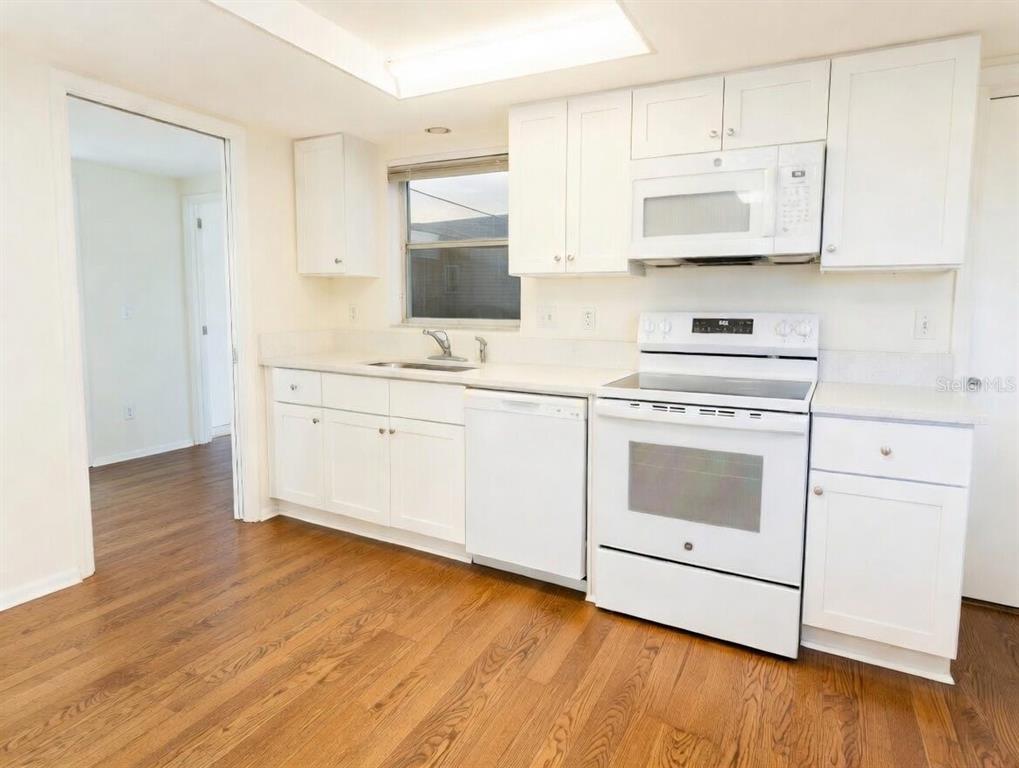 3280 SOUTHFIELD LANE UNIT 804