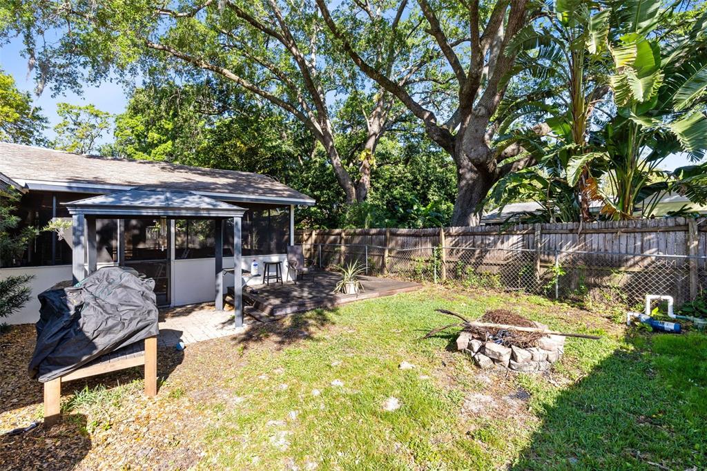 725 COQUINA COURT gallery image #17