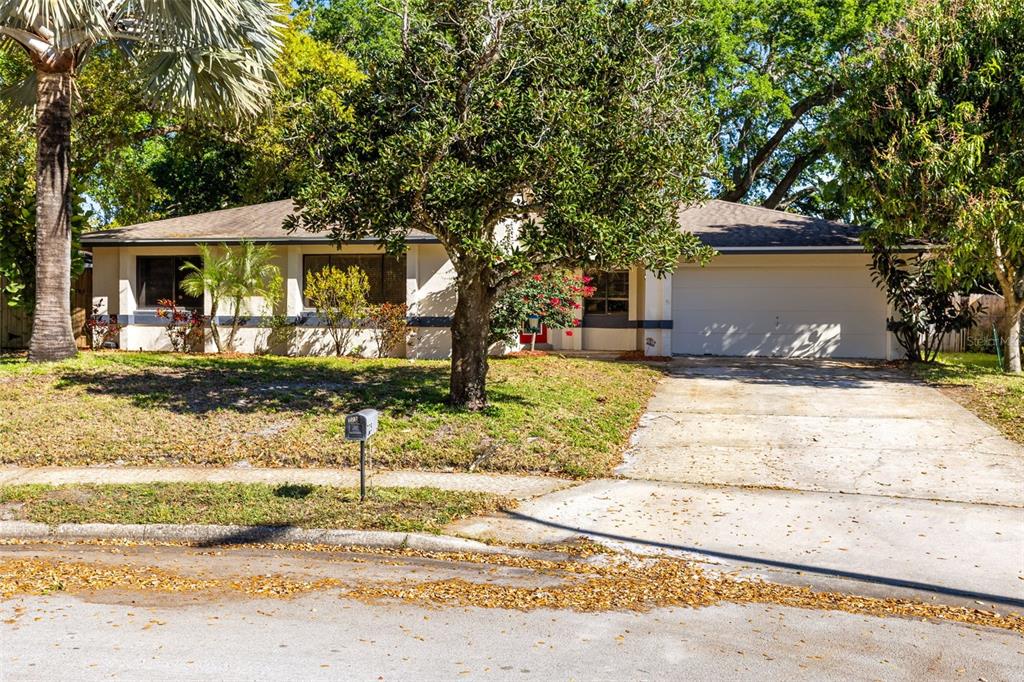 725 COQUINA COURT gallery image #2