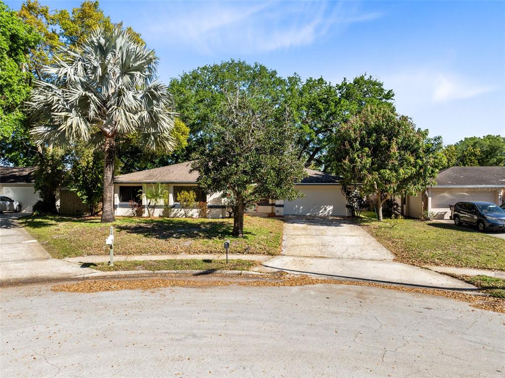 725 COQUINA COURT gallery image #3