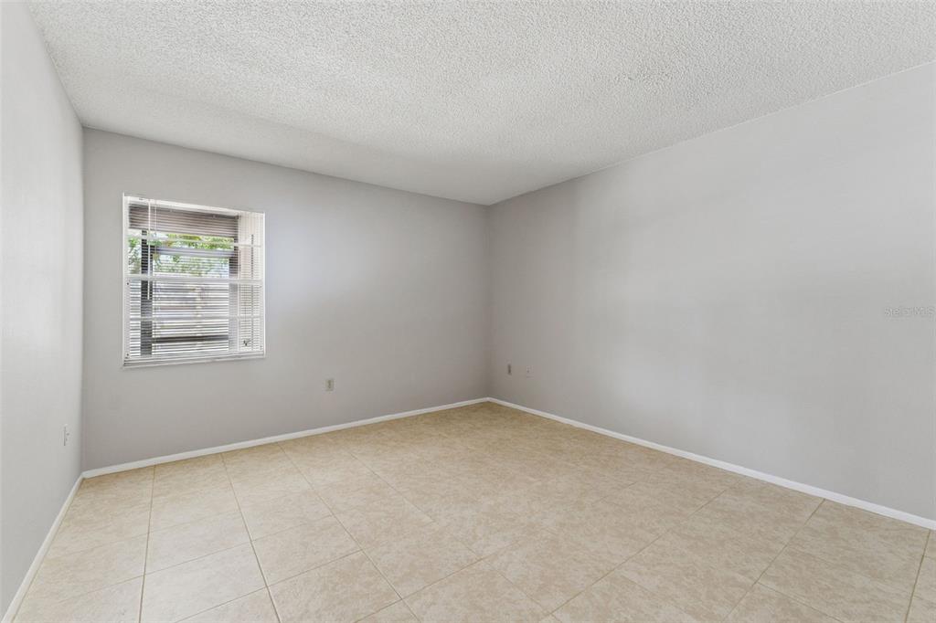 2640 WOODGATE LANE UNIT F6