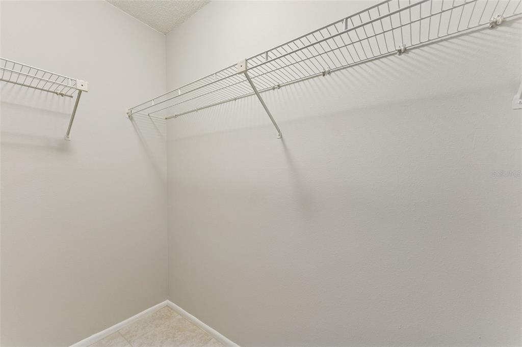 2640 WOODGATE LANE UNIT F6