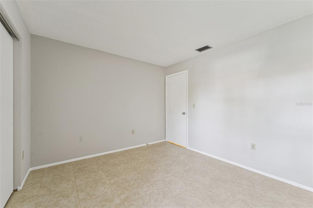 2640 WOODGATE LANE UNIT F6