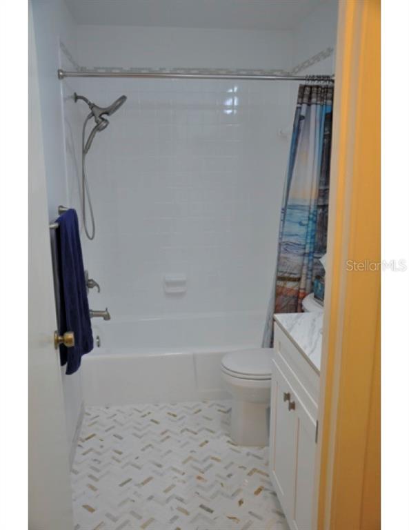 2630 WOODGATE LANE UNIT G3