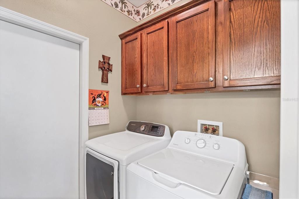 5111 PEPPERMILL COURT