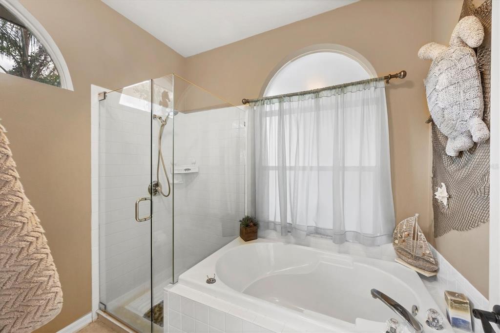 5111 PEPPERMILL COURT