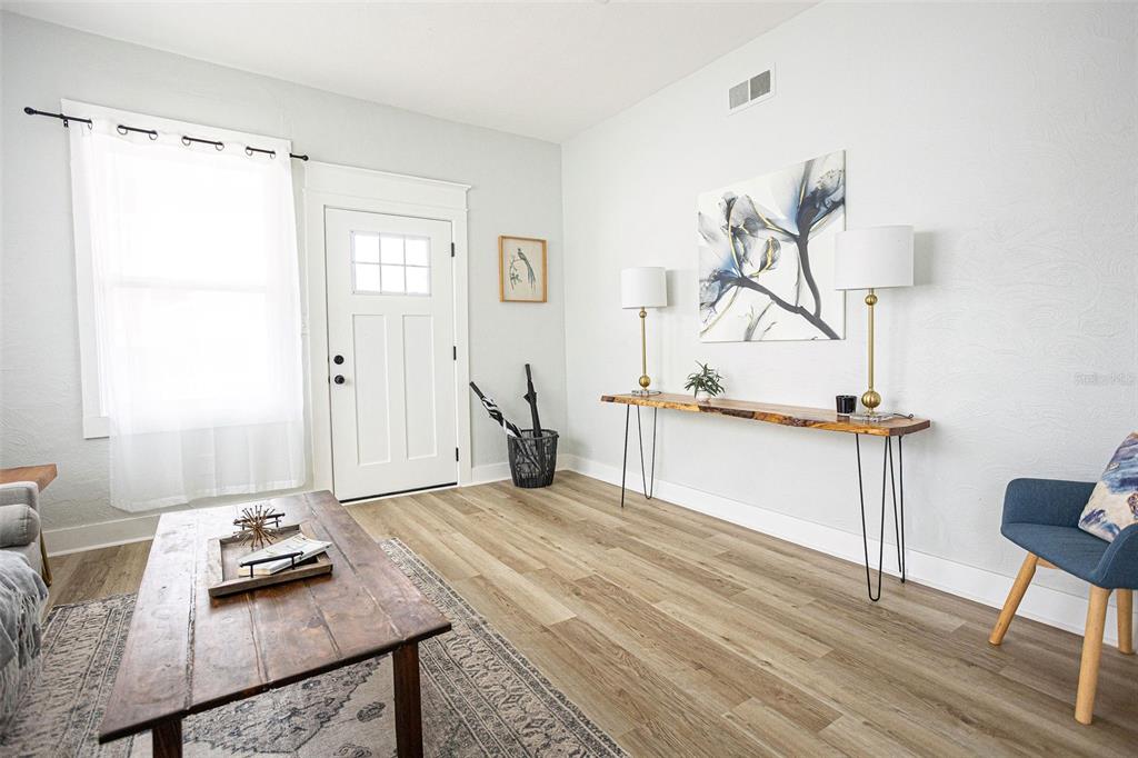 1307 E 20TH AVENUE gallery image #6