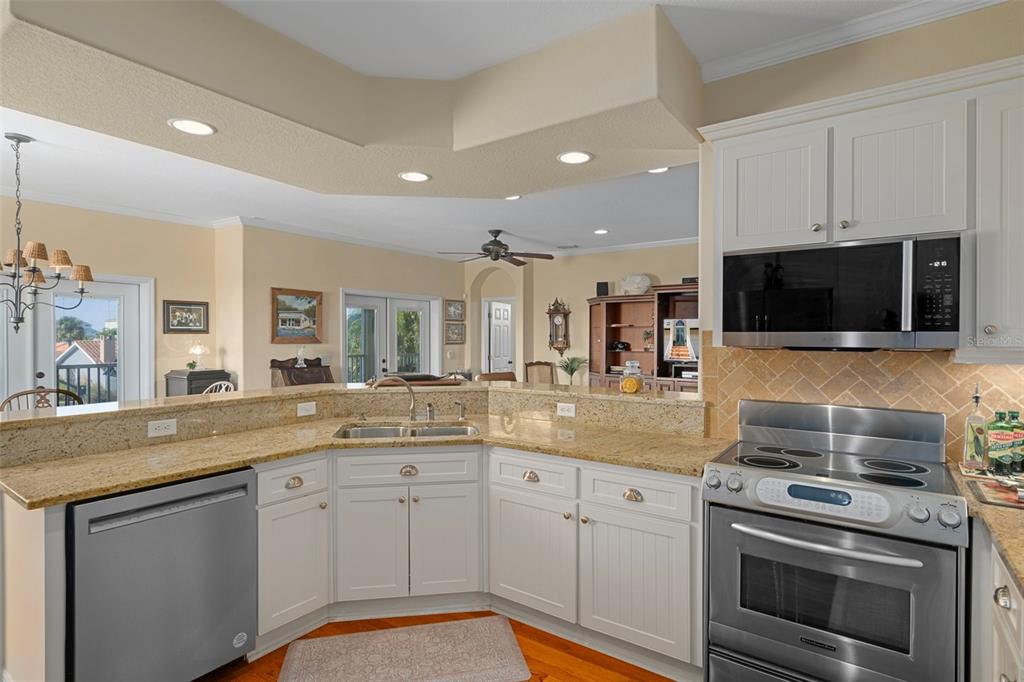 15631 ALLMAND DRIVE gallery image #14