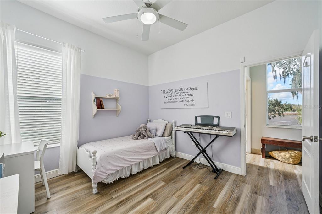 11325 HIDDEN VALLEY LANE gallery image #24