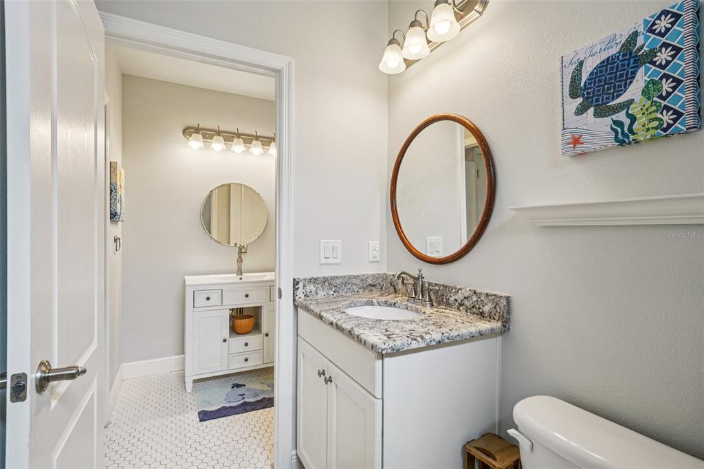 11325 HIDDEN VALLEY LANE gallery image #37