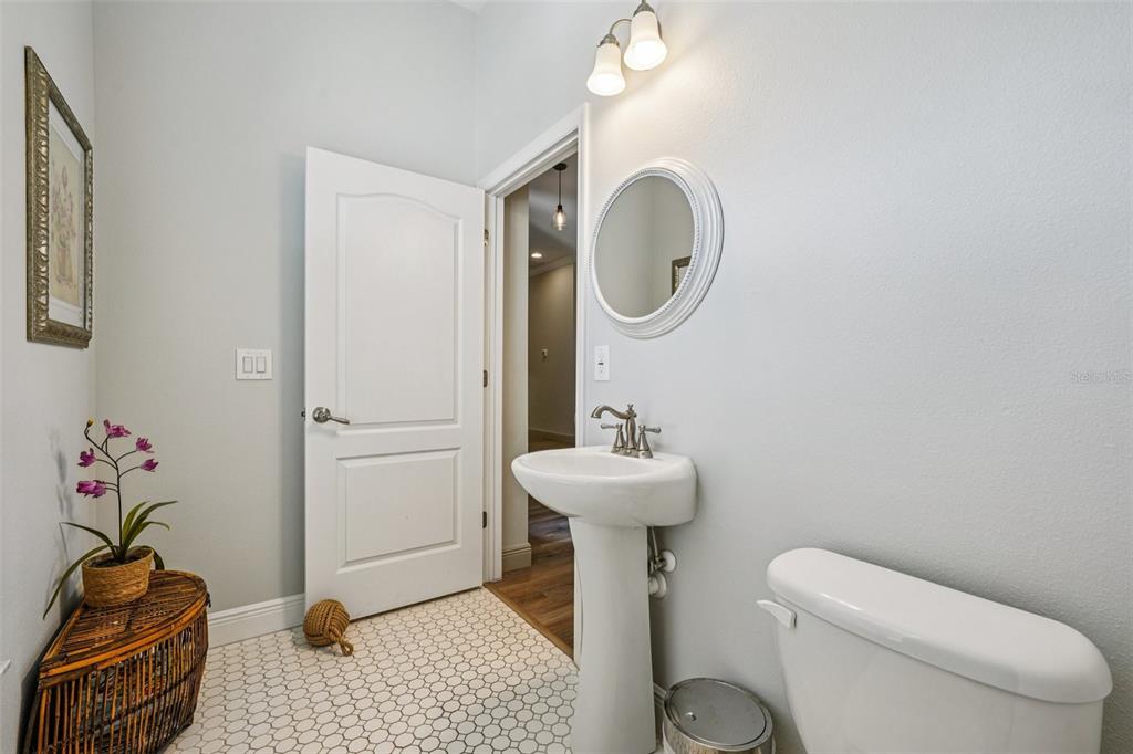11325 HIDDEN VALLEY LANE gallery image #53
