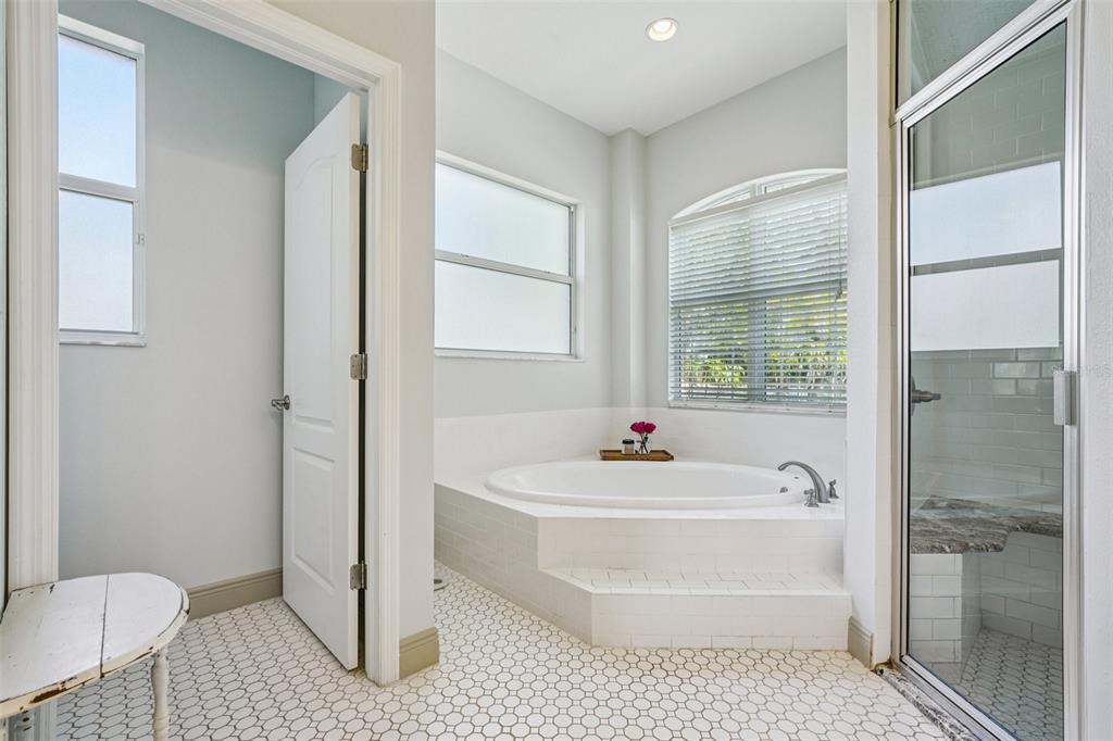 11325 HIDDEN VALLEY LANE gallery image #62