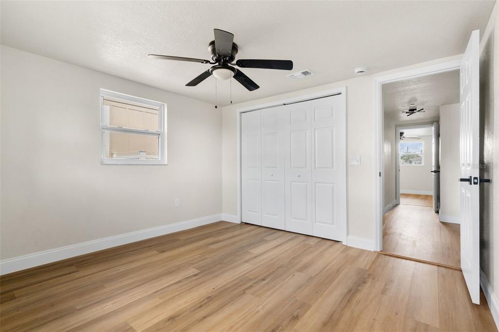 13804 VICTOR AVENUE gallery image #19