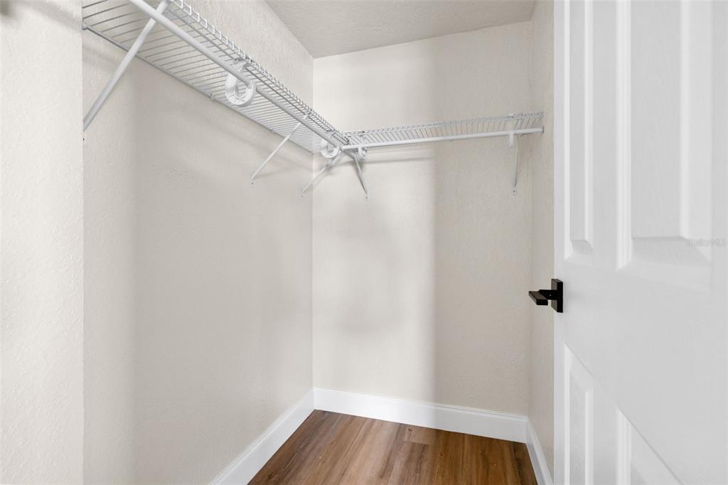 13804 VICTOR AVENUE gallery image #24
