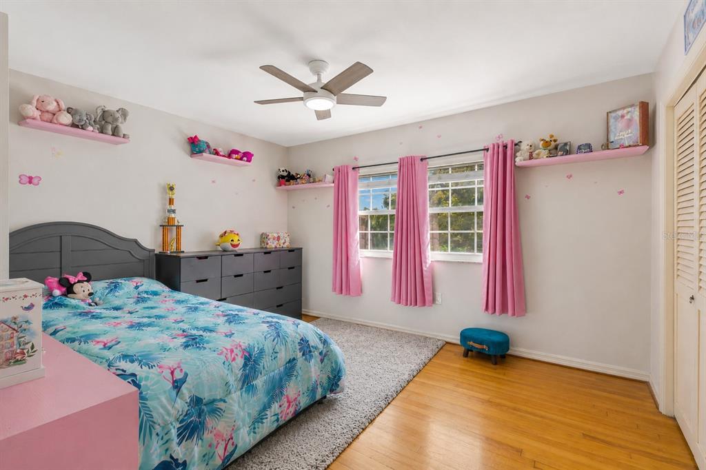 811 FAIRLINGTON DRIVE gallery image #23