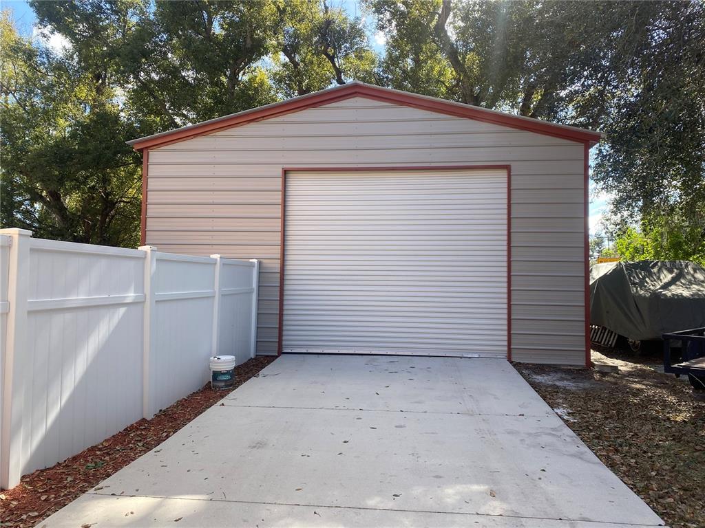 811 FAIRLINGTON DRIVE gallery image #32