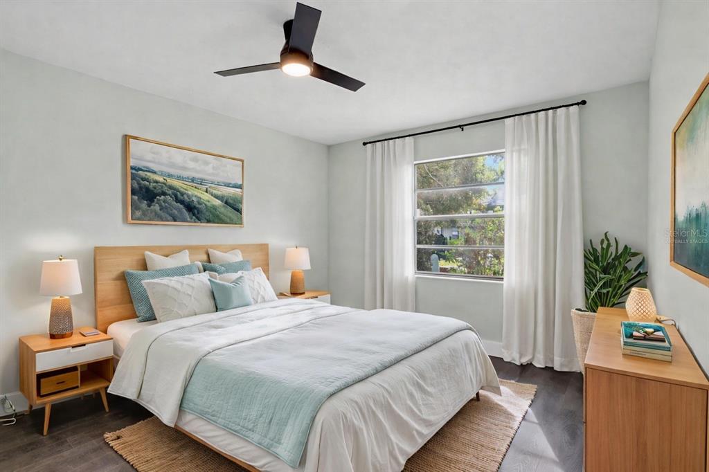 5014 BARRINGTON CIRCLE UNIT 21