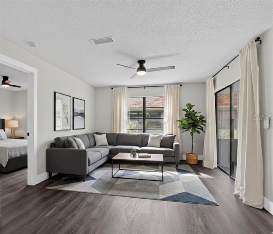 5014 BARRINGTON CIRCLE UNIT 21