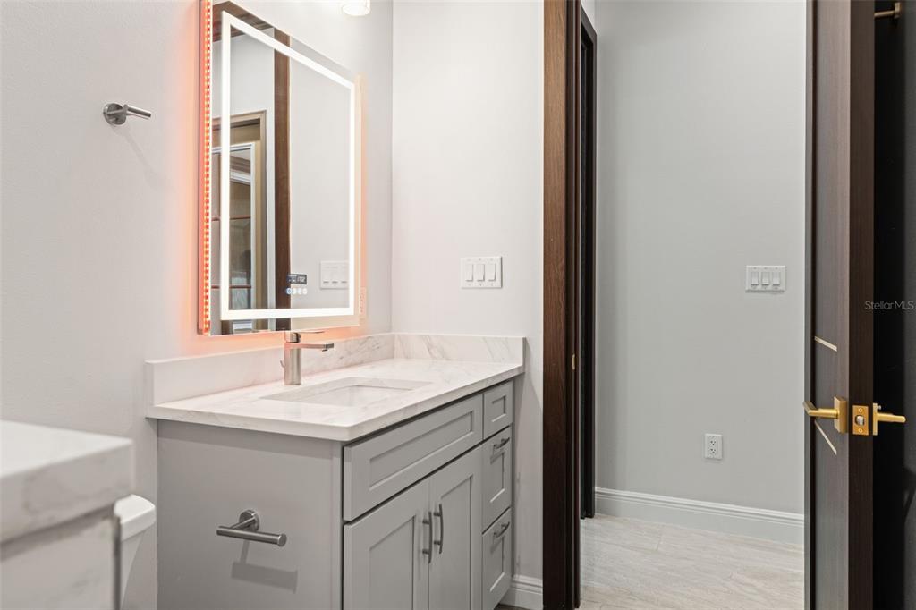 10700 PONTOFINO CIRCLE gallery image #58