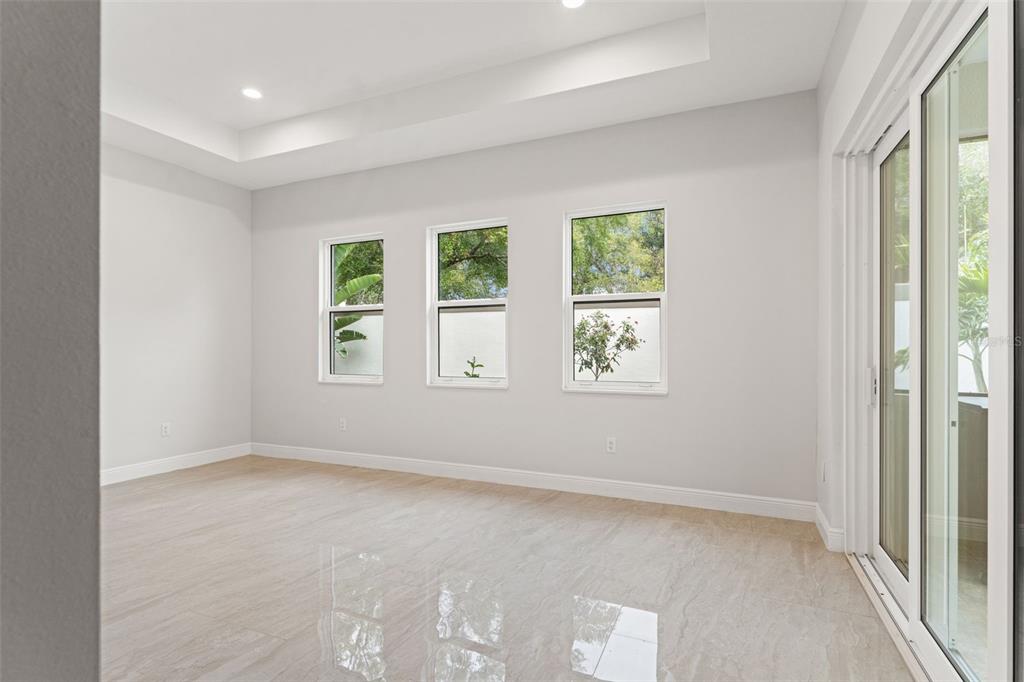 10700 PONTOFINO CIRCLE gallery image #62