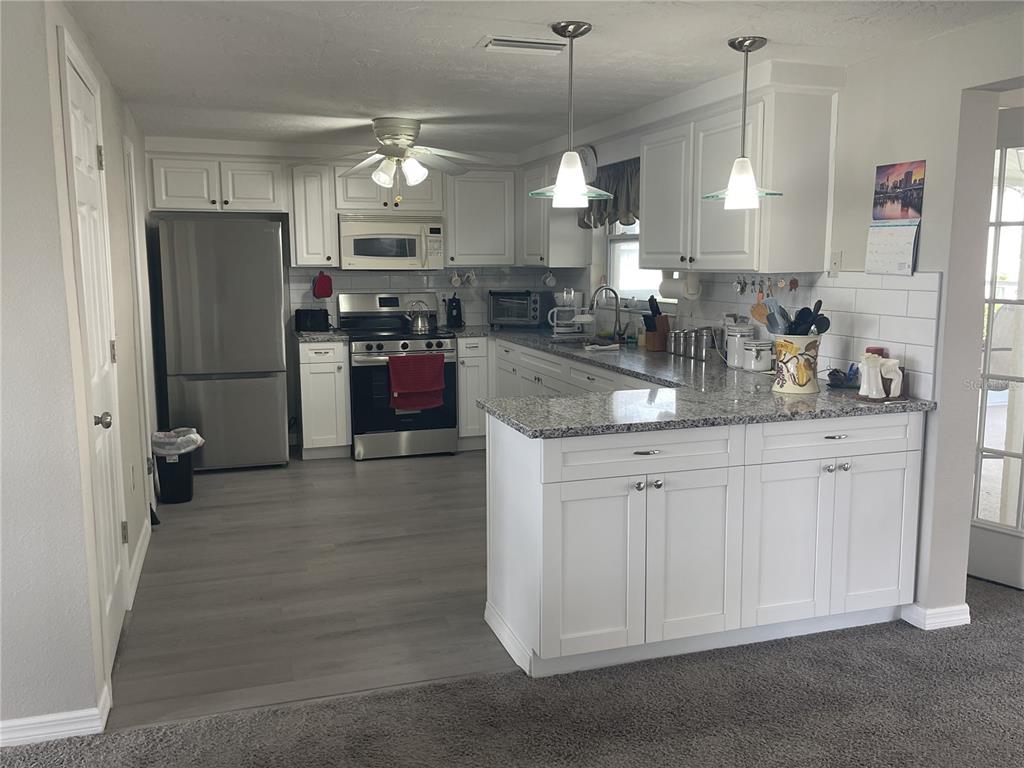 7601 HATTERAS DRIVE gallery image #7