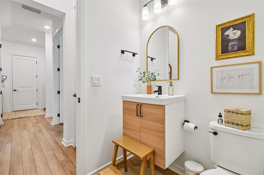 13816 SHARP HAWK DRIVE gallery image #30
