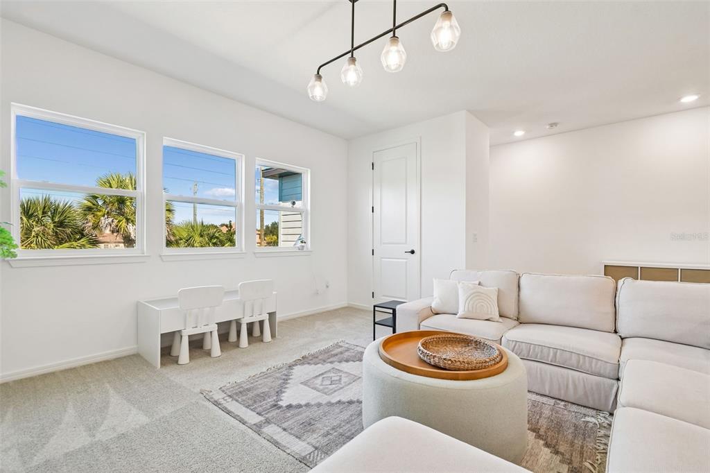 13816 SHARP HAWK DRIVE gallery image #36