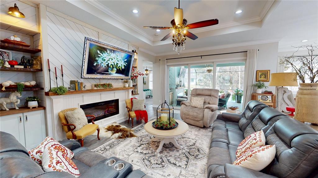 4801 MAJESTIC HILLS LOOP gallery image #19