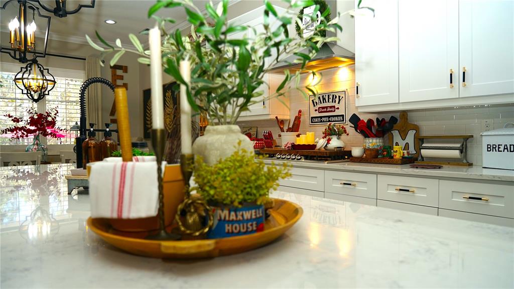 4801 MAJESTIC HILLS LOOP gallery image #22