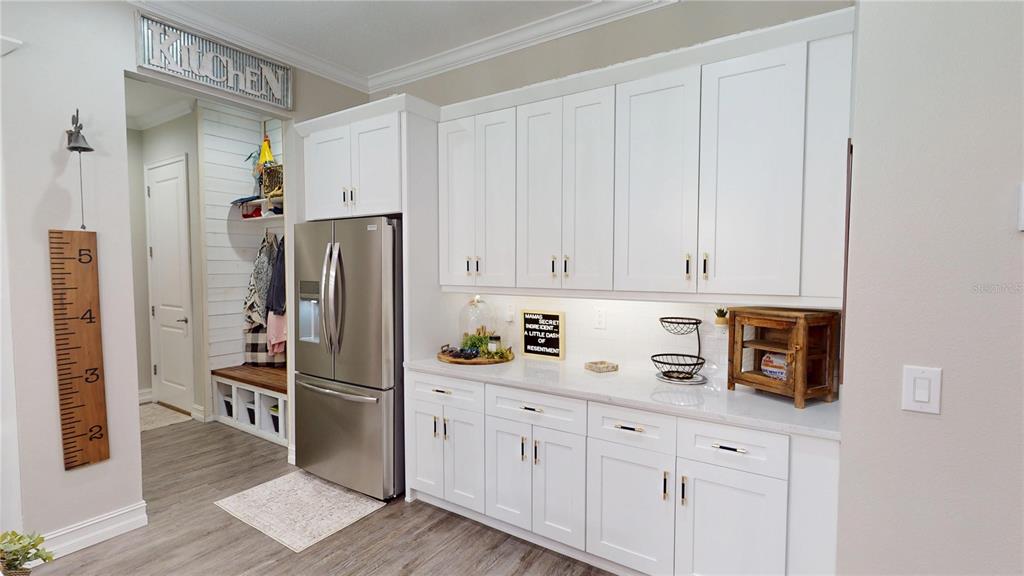 4801 MAJESTIC HILLS LOOP gallery image #24