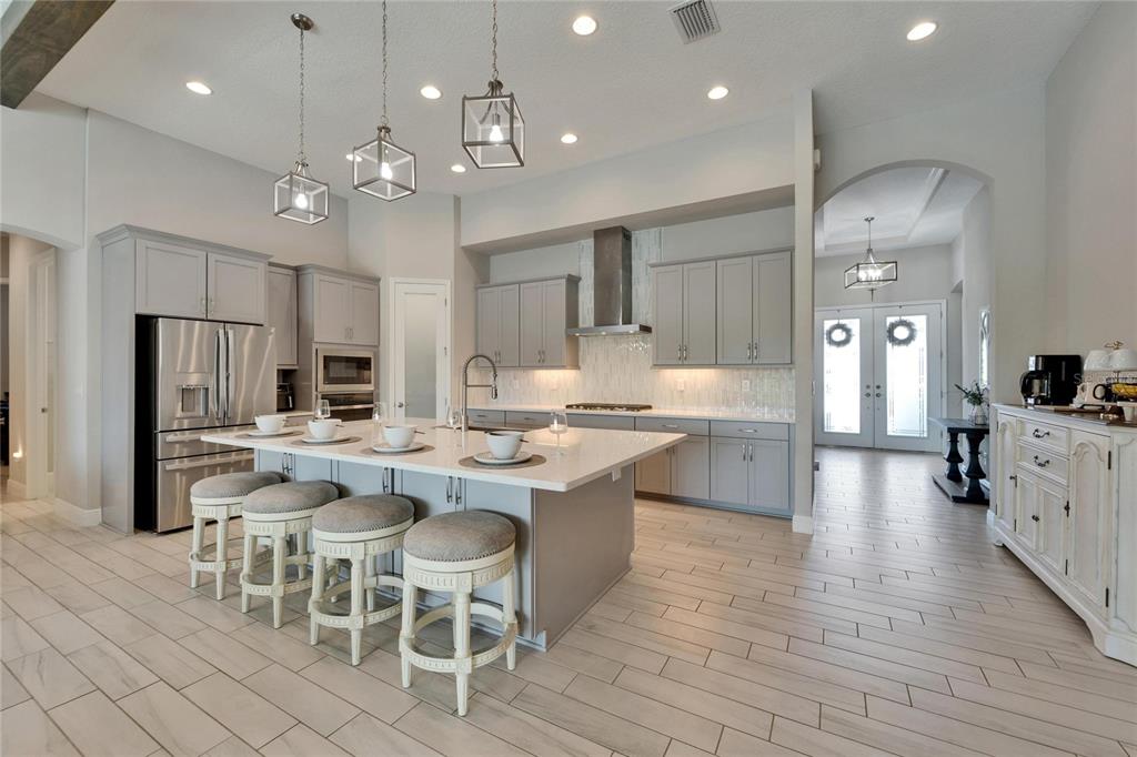 14239 SWISS BRIDGE DRIVE gallery image #17