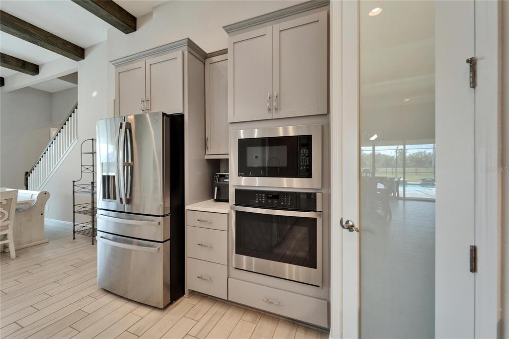 14239 SWISS BRIDGE DRIVE gallery image #22