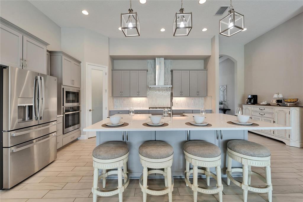 14239 SWISS BRIDGE DRIVE gallery image #3