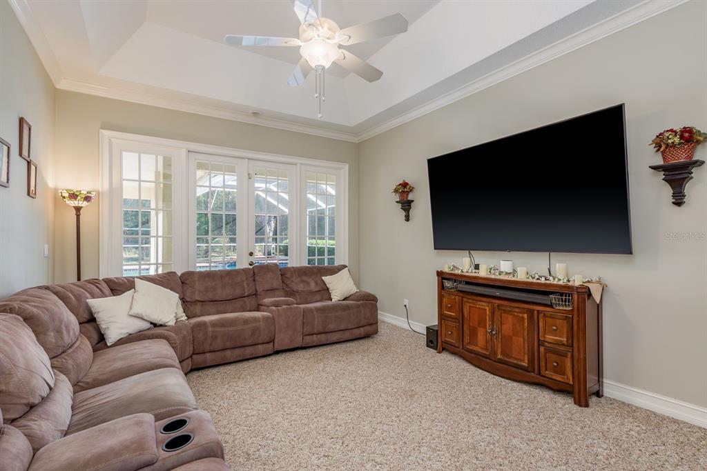 6207 CLAIRE DE LUNE COURT gallery image #12
