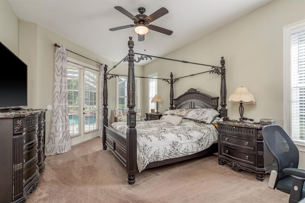 6207 CLAIRE DE LUNE COURT gallery image #28