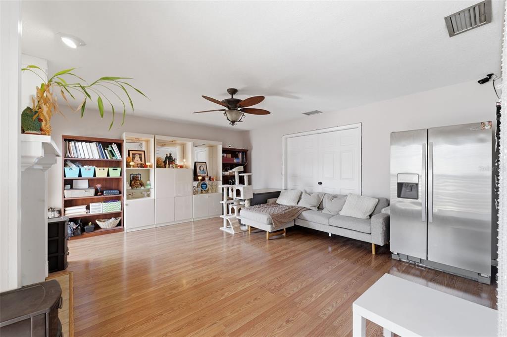 12935 RAIN FOREST STREET gallery image #9
