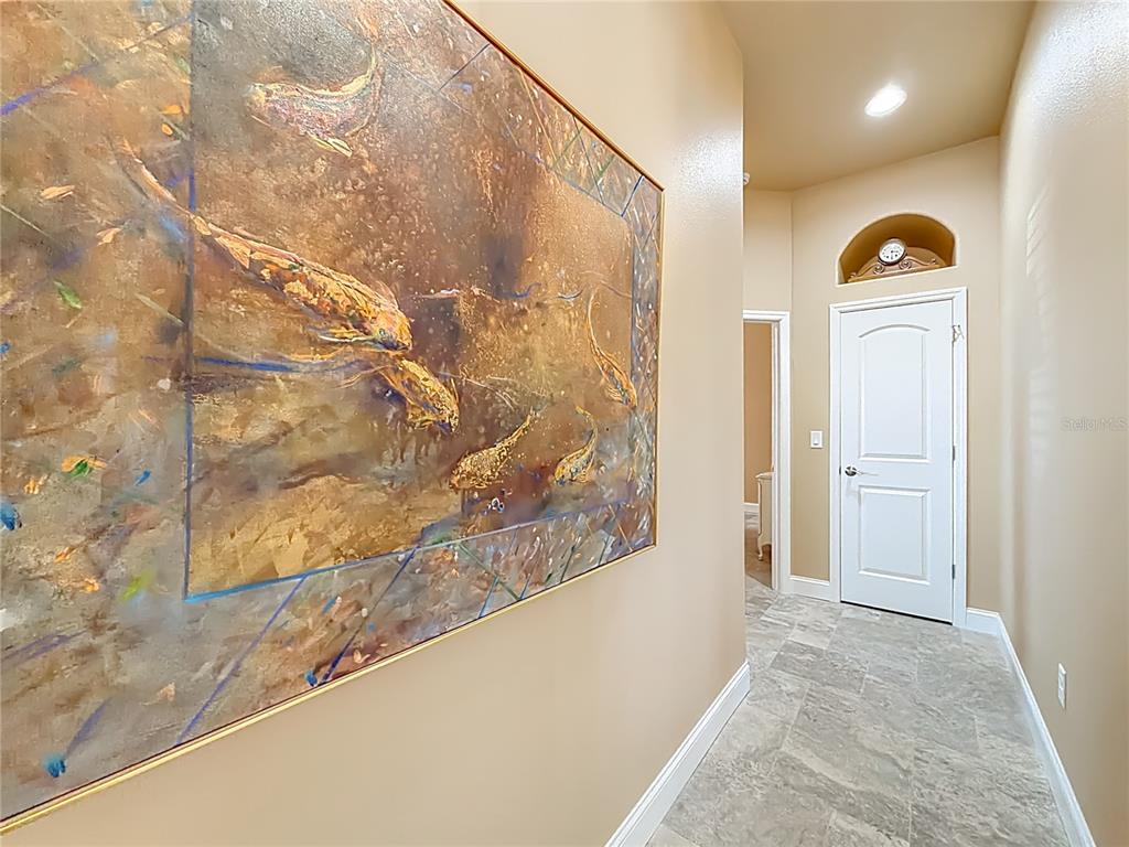 5061 W OAKHILL STREET gallery image #33