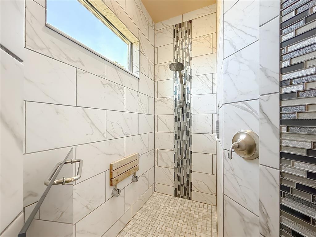 5061 W OAKHILL STREET gallery image #41