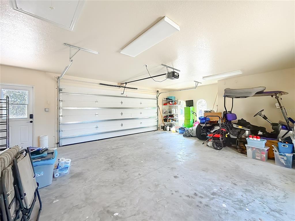 5061 W OAKHILL STREET gallery image #54