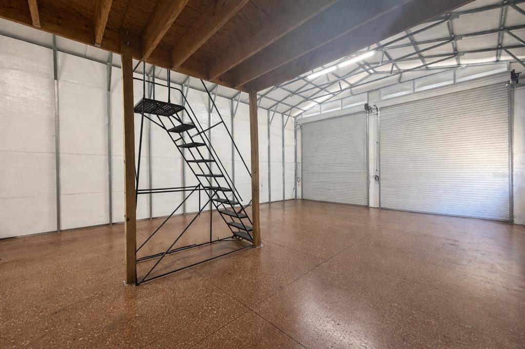 5061 W OAKHILL STREET gallery image #66