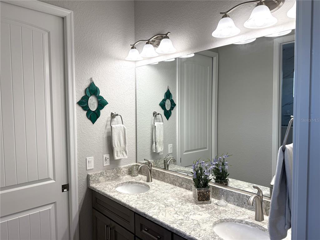 17898 SW 72ND STREET ROAD gallery image #49